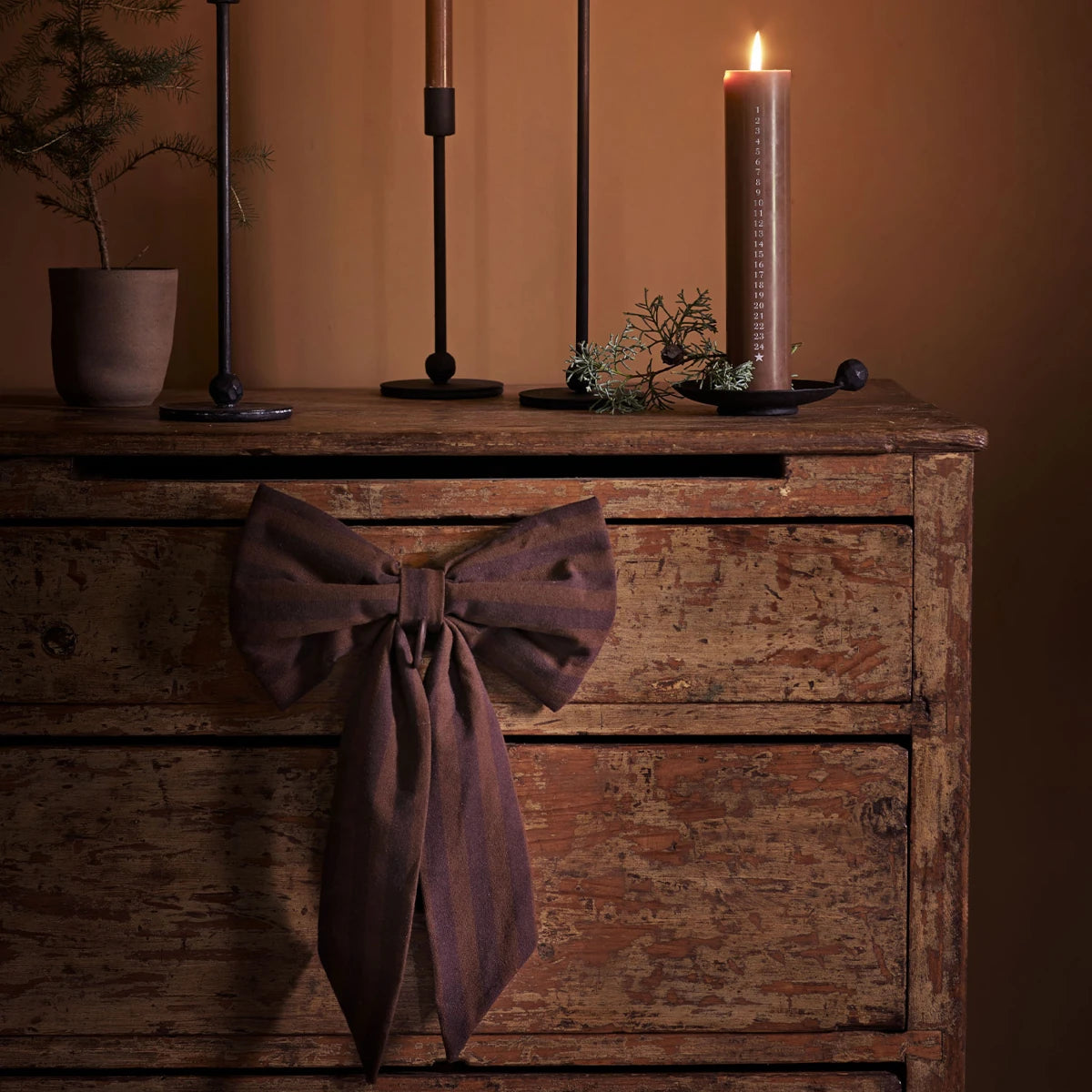 Tine K Home - Kalenderkerze Xmas brown L