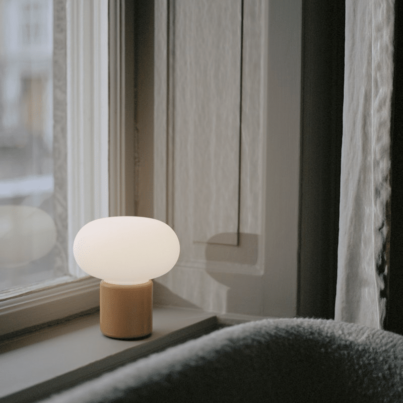 Tischleuchte - Karl-Johan ochre yellow portable von New Works