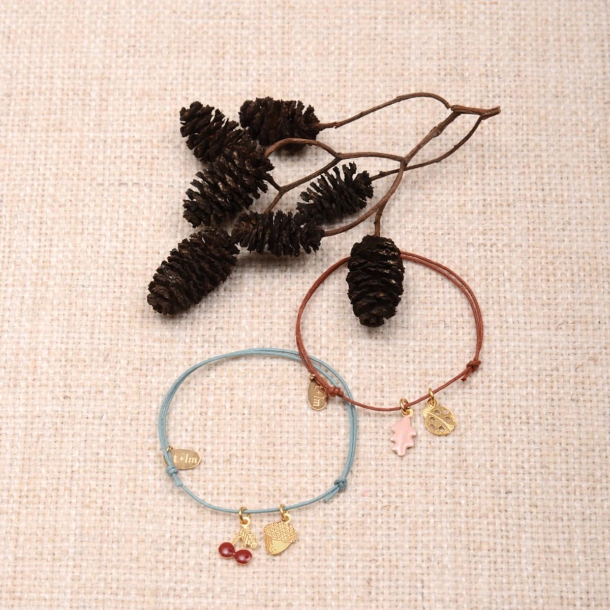 Titlee – Armband Beetle x Lucille Michieli

