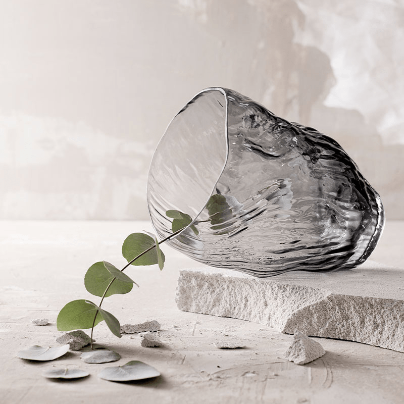 Vase - Mud smoked von Muubs
