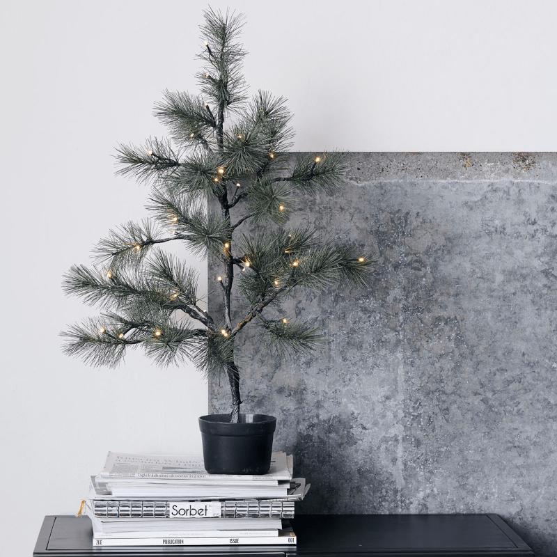 Weihnachtsbaum mit LED-Lichtern - Peuce Natur von House Doctor